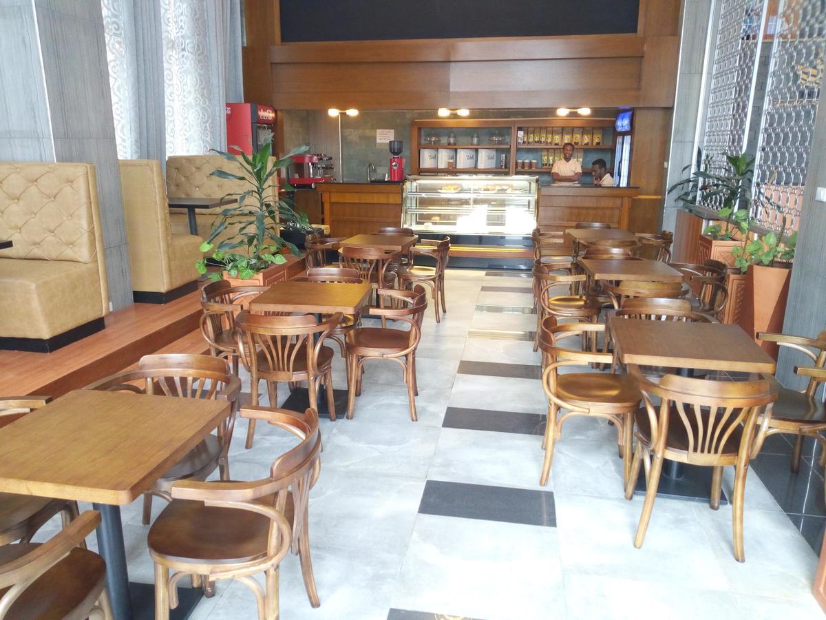 Yinm Furnished Apartment Addis Ababa Bagian luar foto
