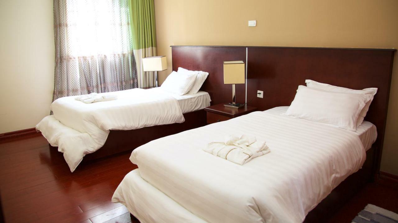 Yinm Furnished Apartment Addis Ababa Bagian luar foto