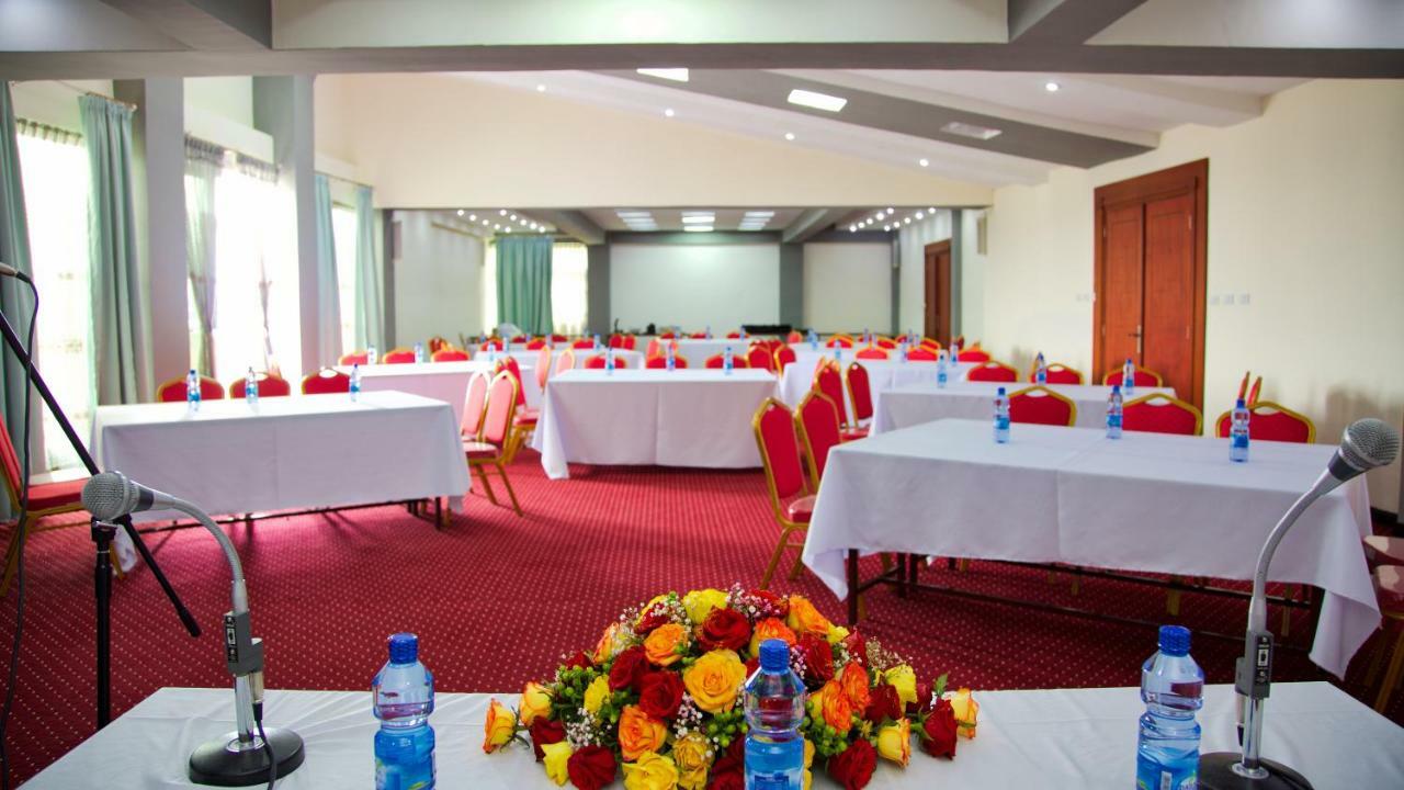 Yinm Furnished Apartment Addis Ababa Bagian luar foto