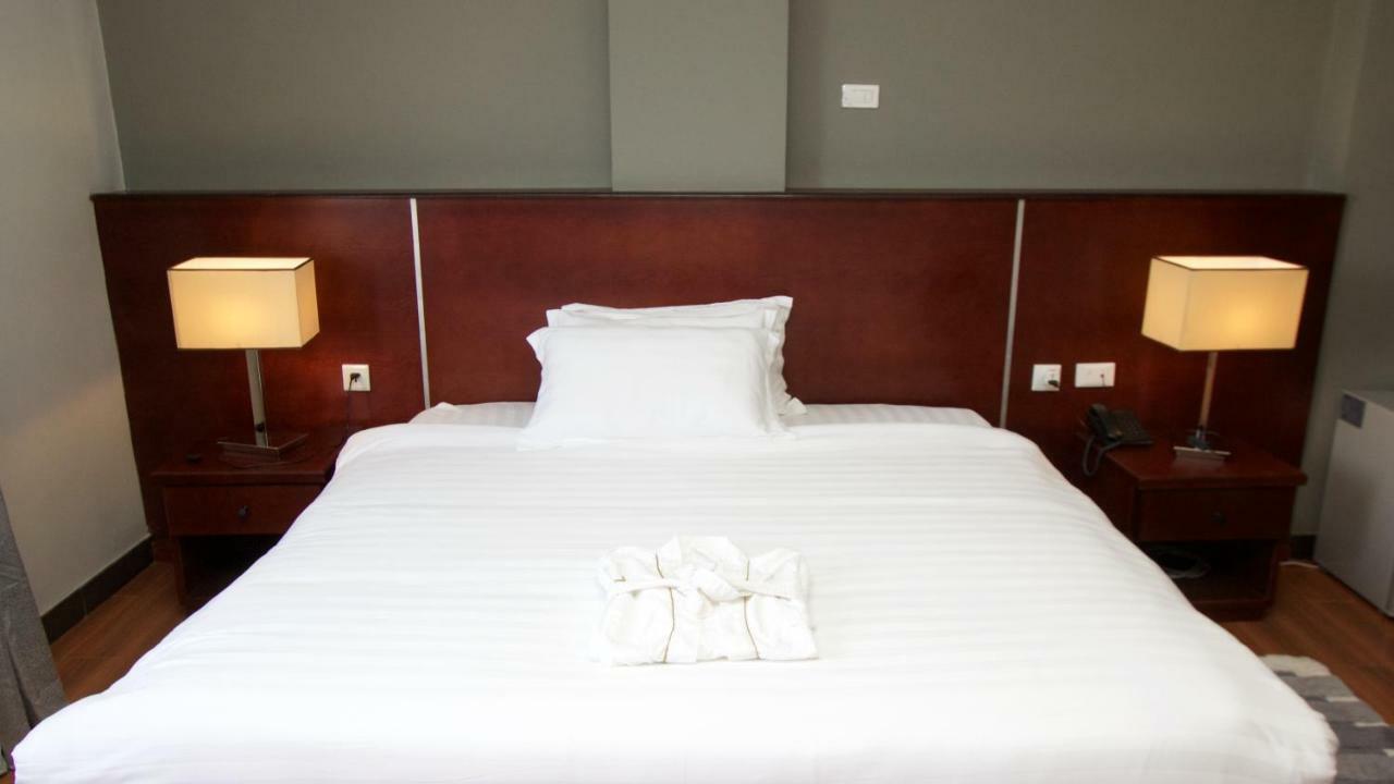 Yinm Furnished Apartment Addis Ababa Bagian luar foto
