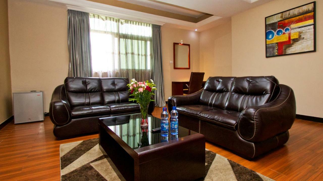 Yinm Furnished Apartment Addis Ababa Bagian luar foto
